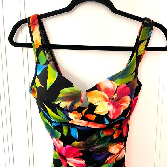 Miracalsuit Tropical Black Floral Print One Piece Suit SZ 12 - Picture 3 of 7